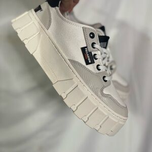 🆕. Palladium White Sneakers with Black and Red Details 6.5